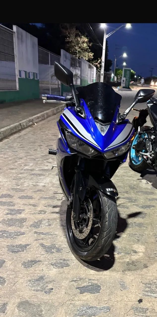 YAMAHA R3 2016 - Foto 4