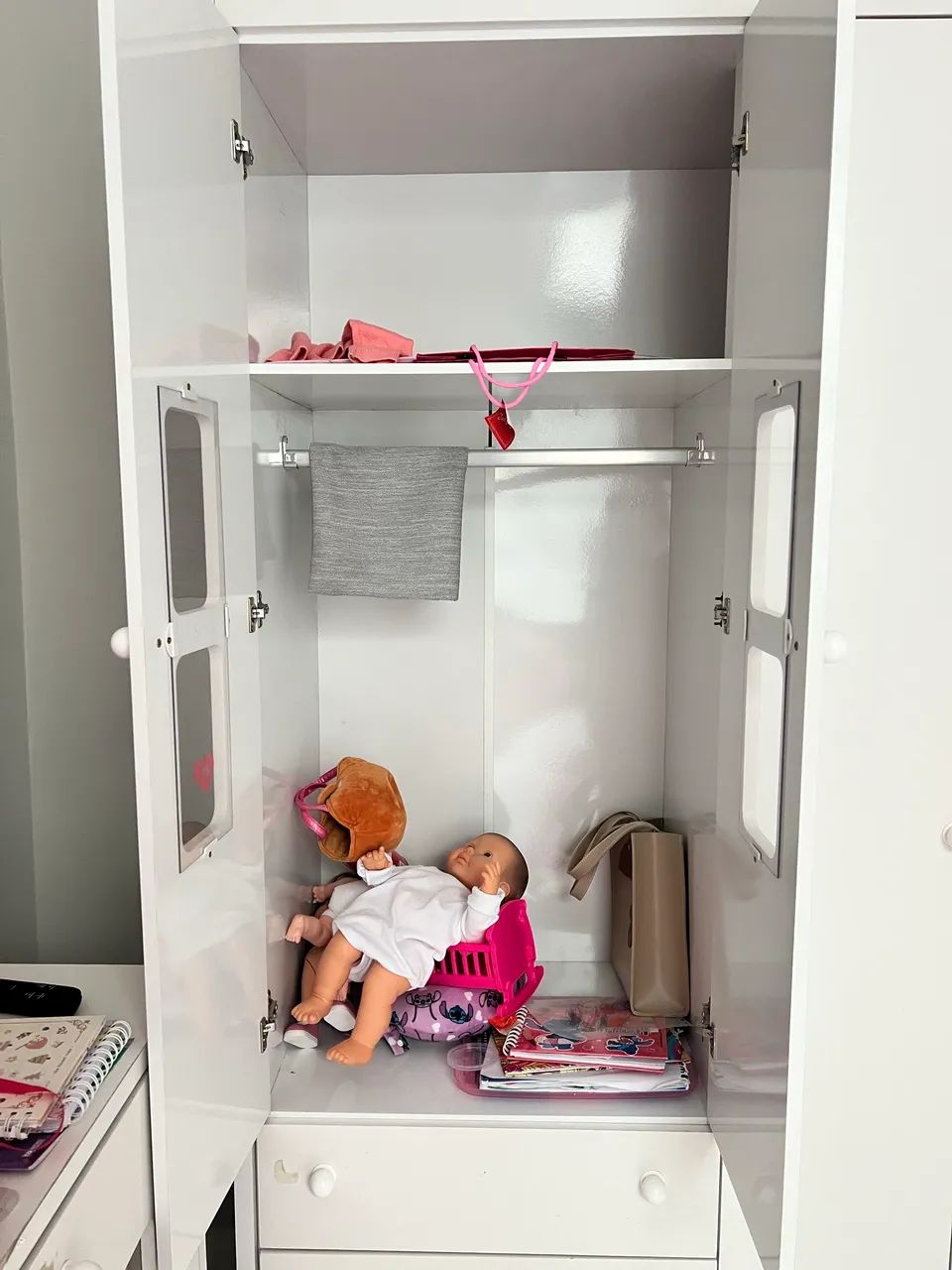 Guarda-roupa e cômoda para bebê - Foto 2