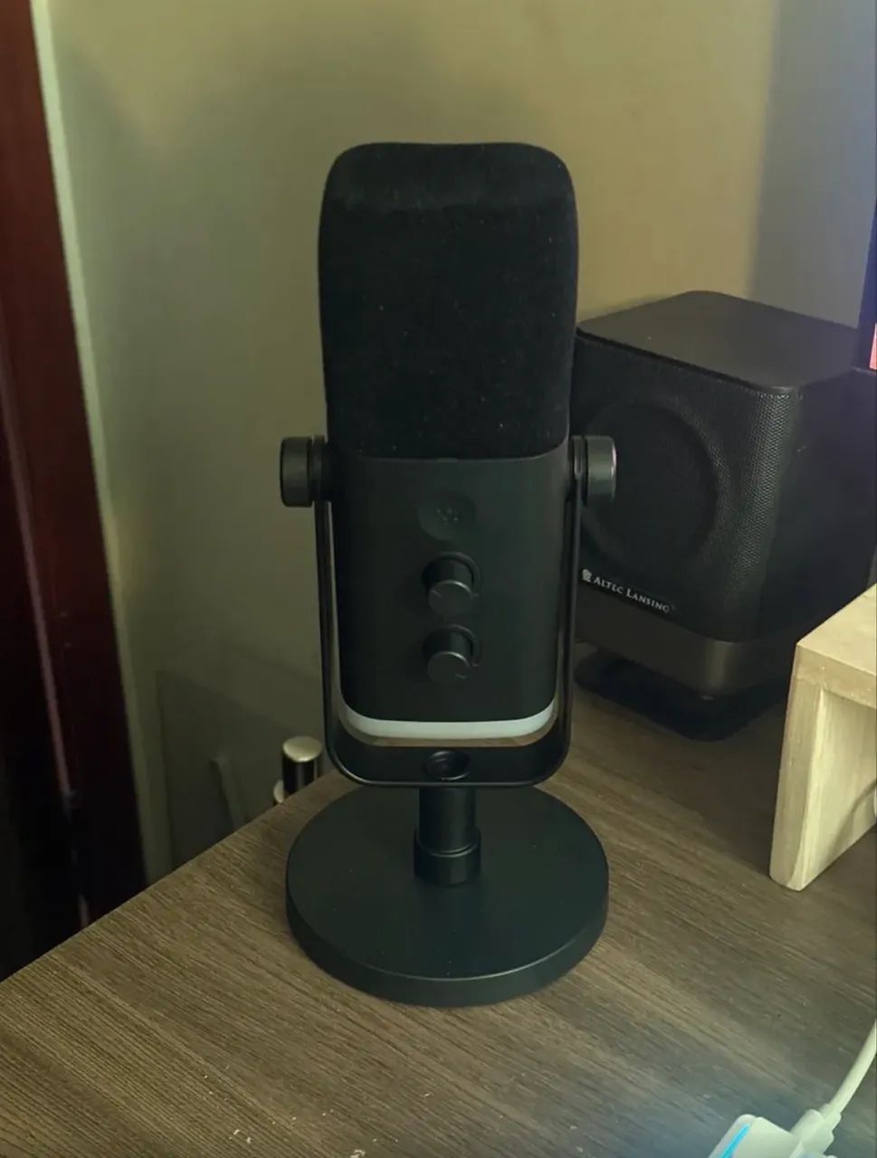 Microfone Fifine AM8 Dinâmico - USB/XLR - Foto 3