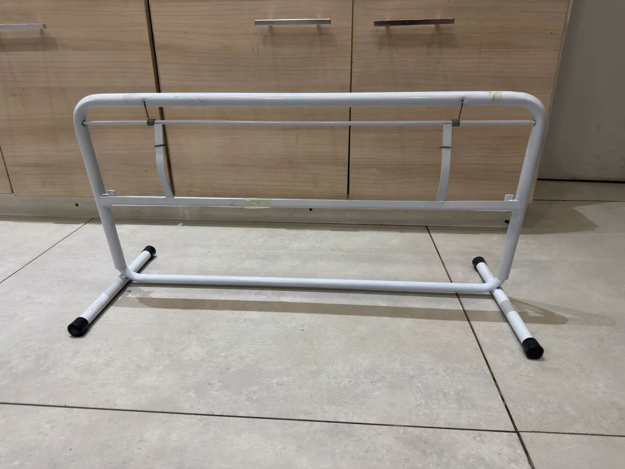 SUPORTE DE MESA PARA BOBINA DE PAPEL DE PRESENTE  - Foto 2