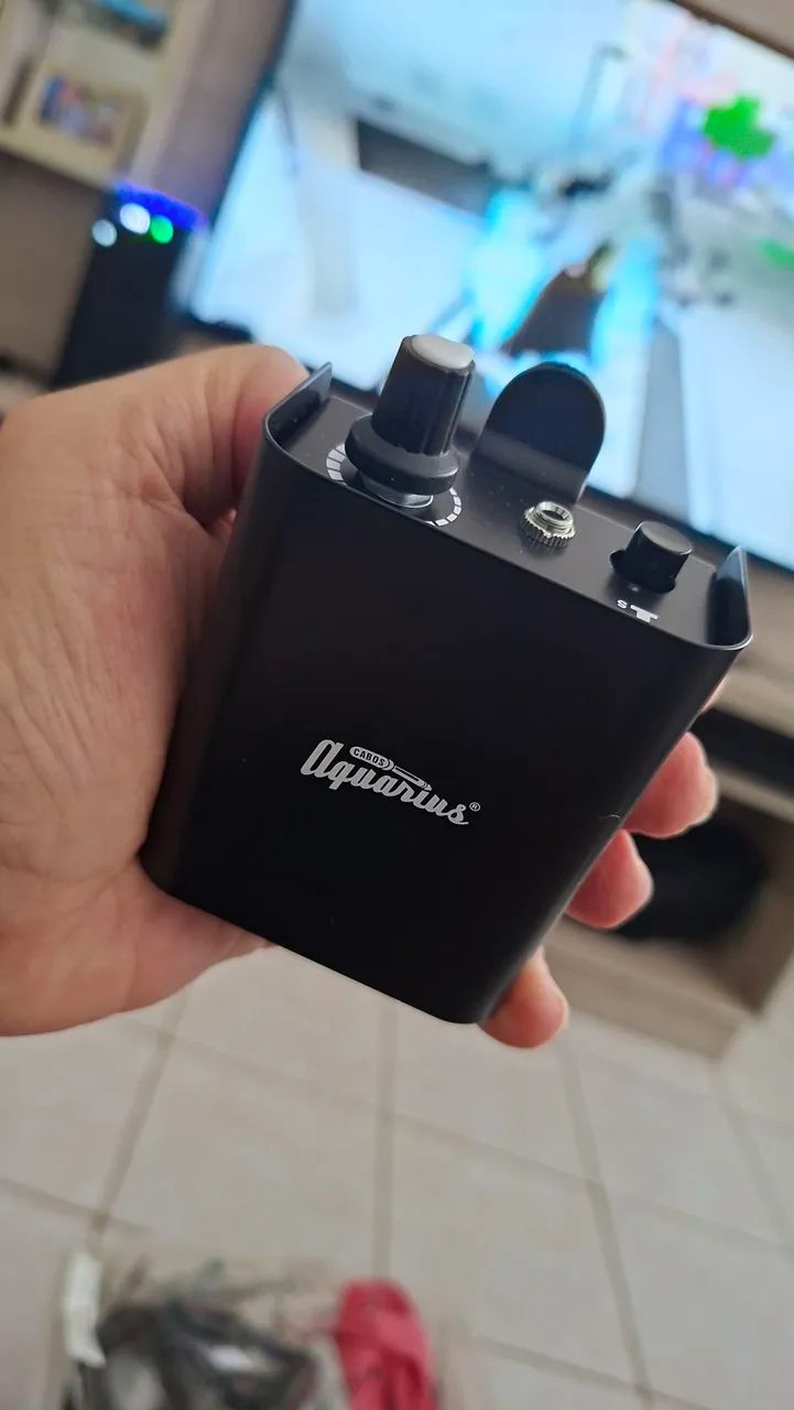 Controlador de Fone de Ouvido Aquarius