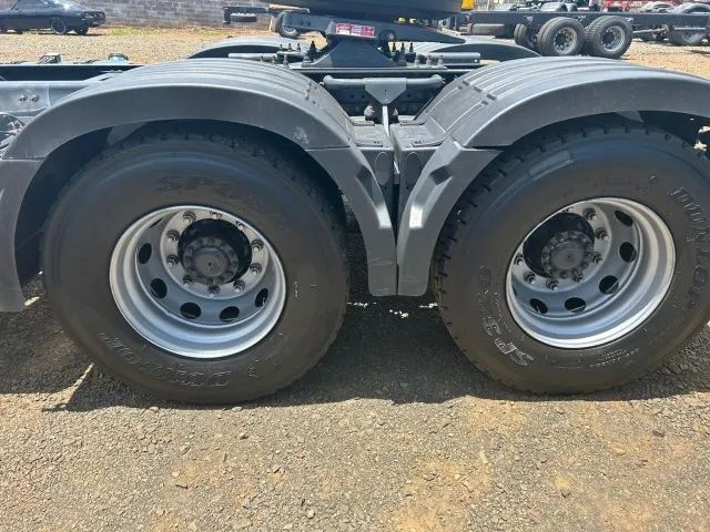 Caminhão Volvo Fh 460 Globetrotter I-Shift 6x4 - 2017 - Foto 11