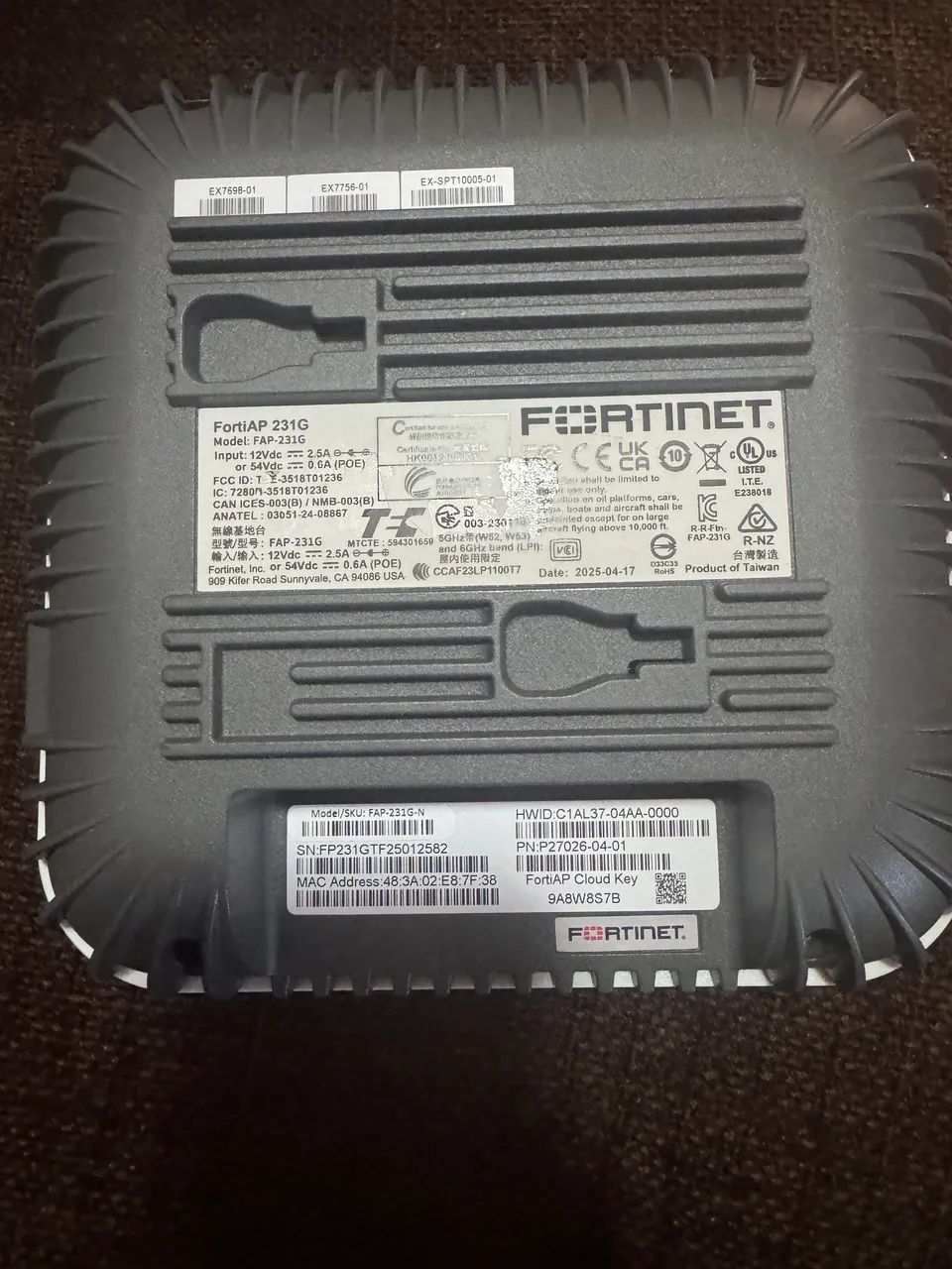 FortiAP 231G Wi-Fi 6E - Foto 2
