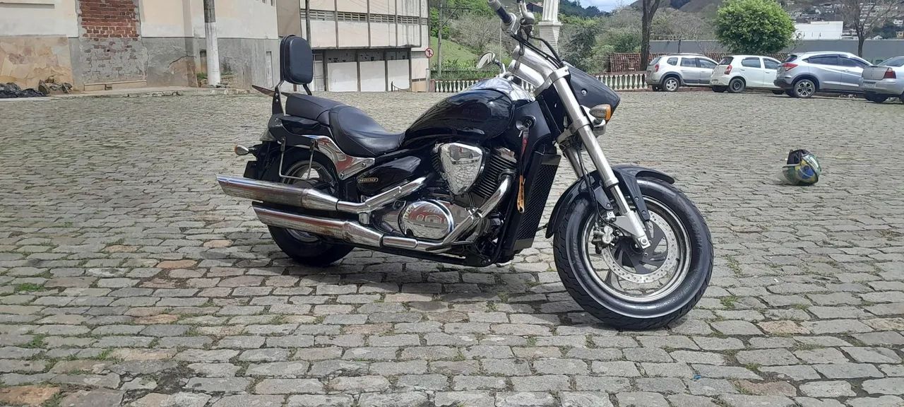 Suzuki  Boulevard M 800