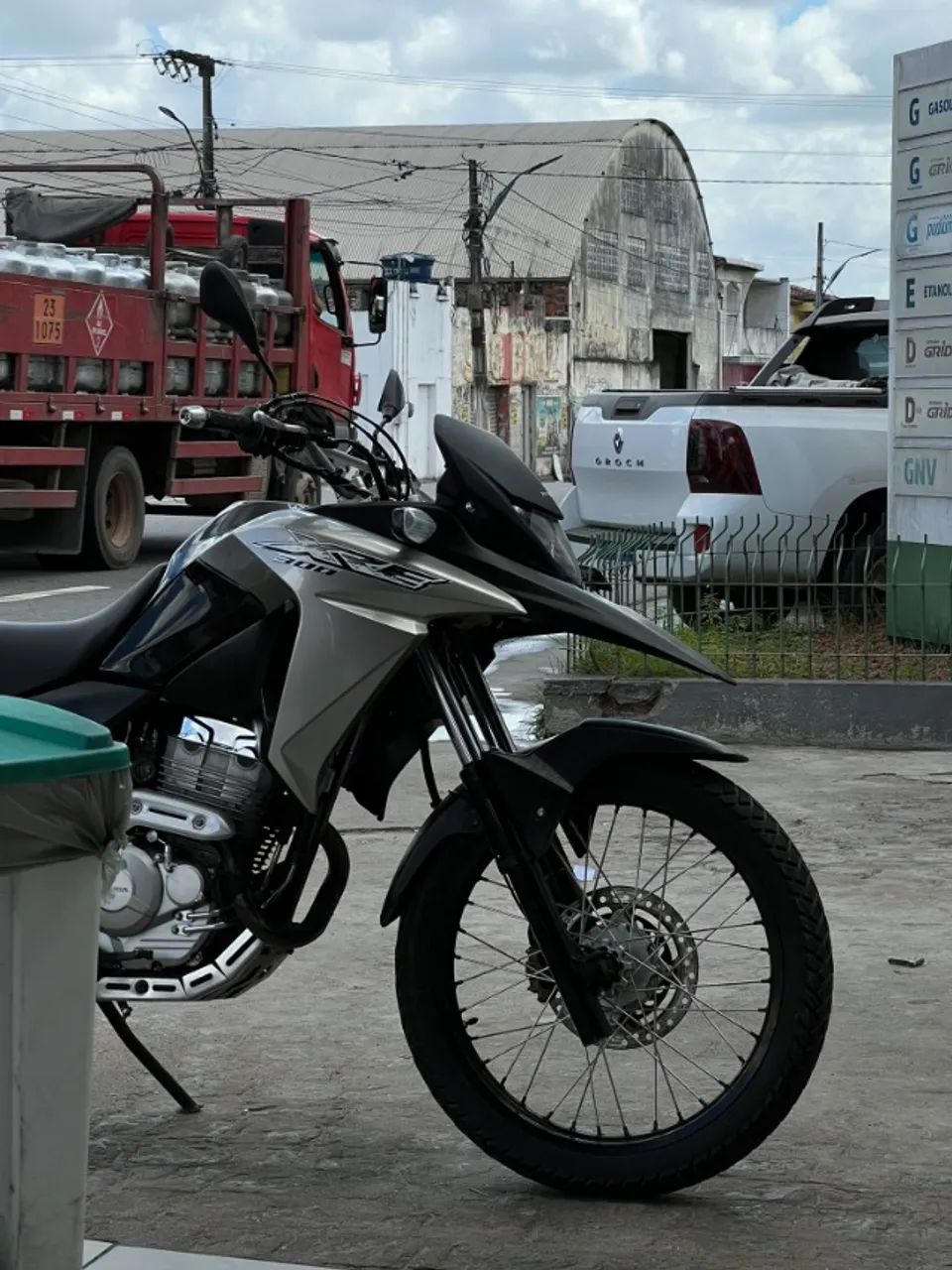 XRE 300 - 2017 (ACEITO TROCA) - Foto 3