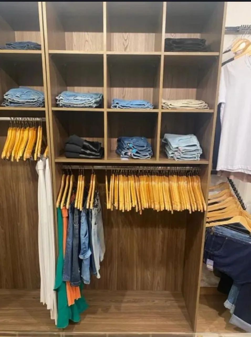 Móveis ideais loja de roupa - Foto 3