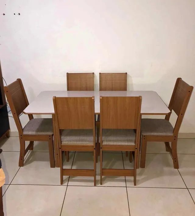 Mesa de Jantar 6 Cadeiras 