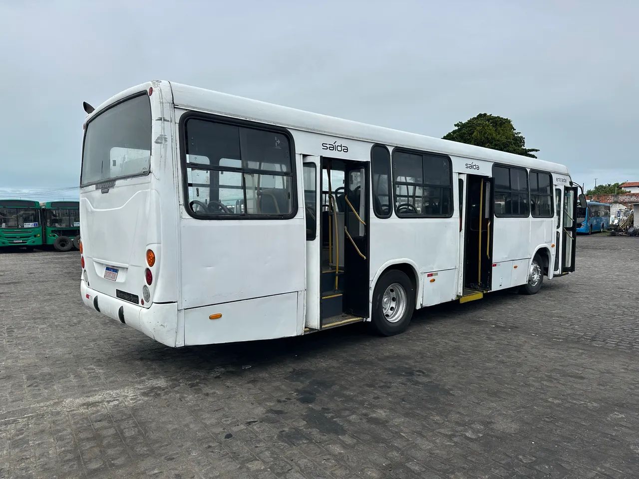 Ônibus MB OF 1418 2011/2012 - Foto 4