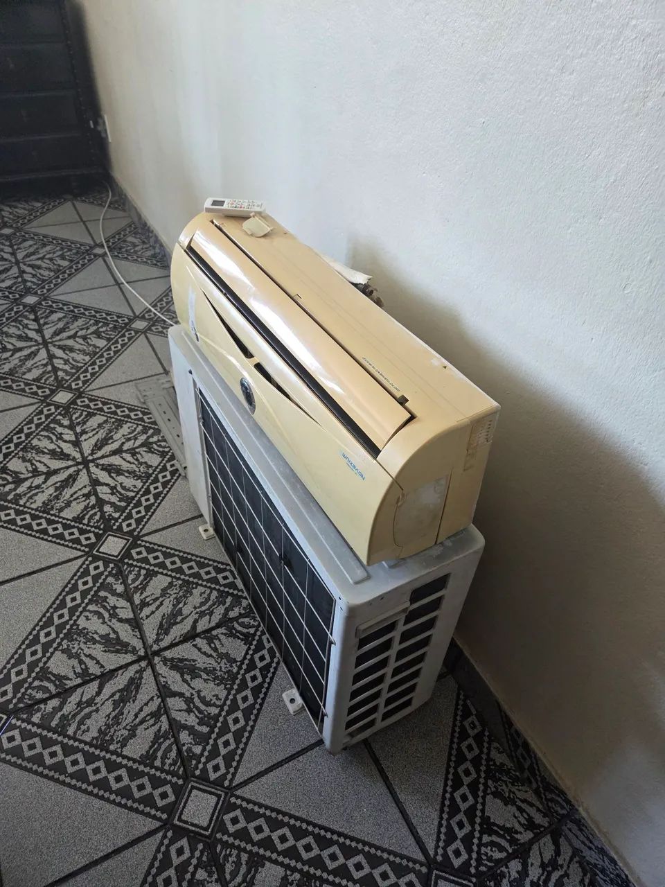 Ar-condicionado 12000 btus - Foto 3