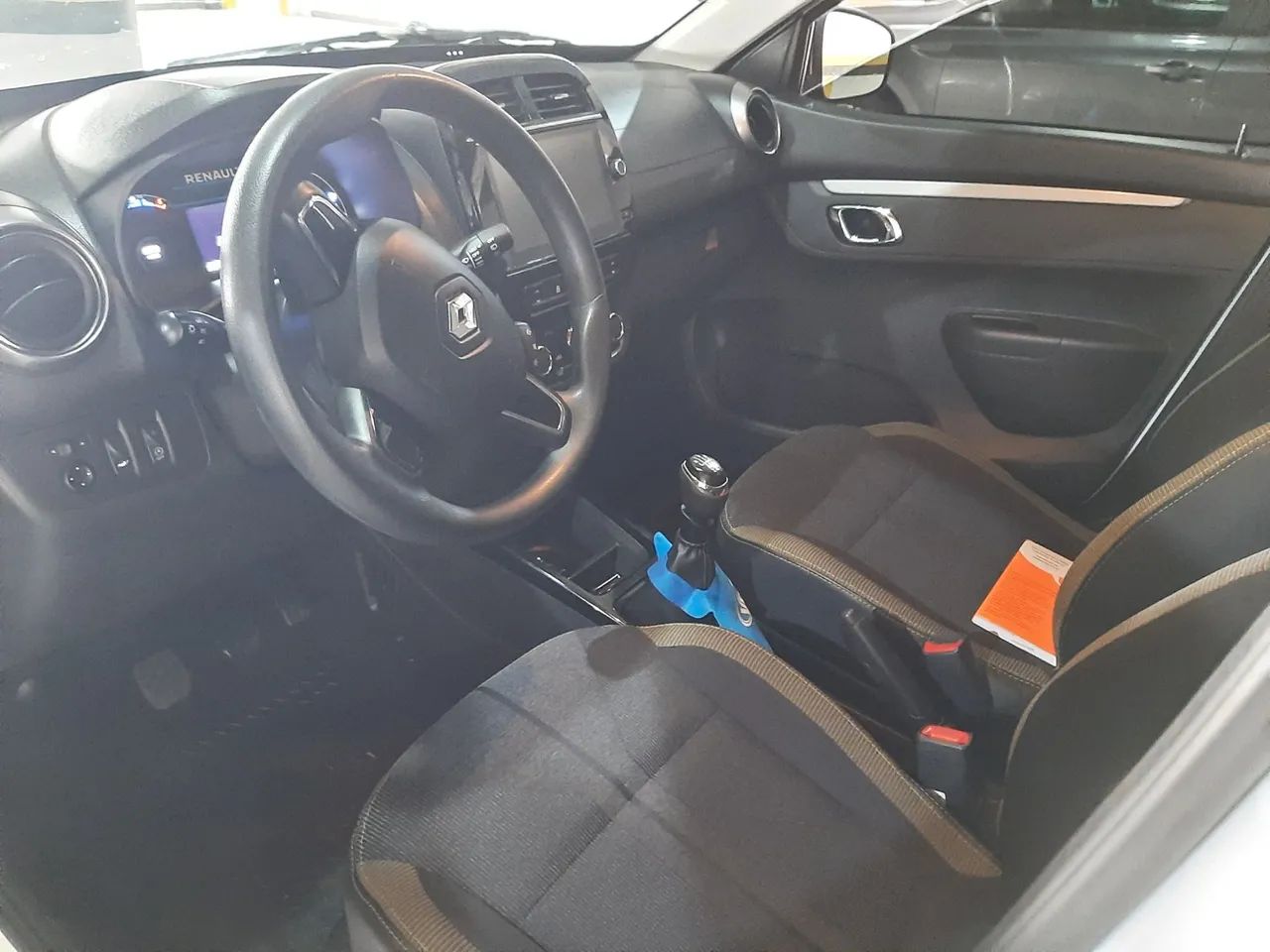Renault Kwid Outsider 1.0 Flex 12V 5P Mec. 2023 - Foto 3