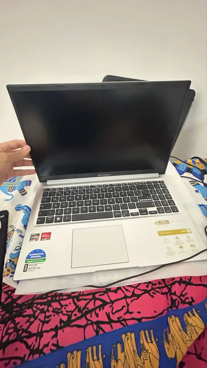 Notebook asus vivo book 15 Rayzen com Windows  - Foto 2
