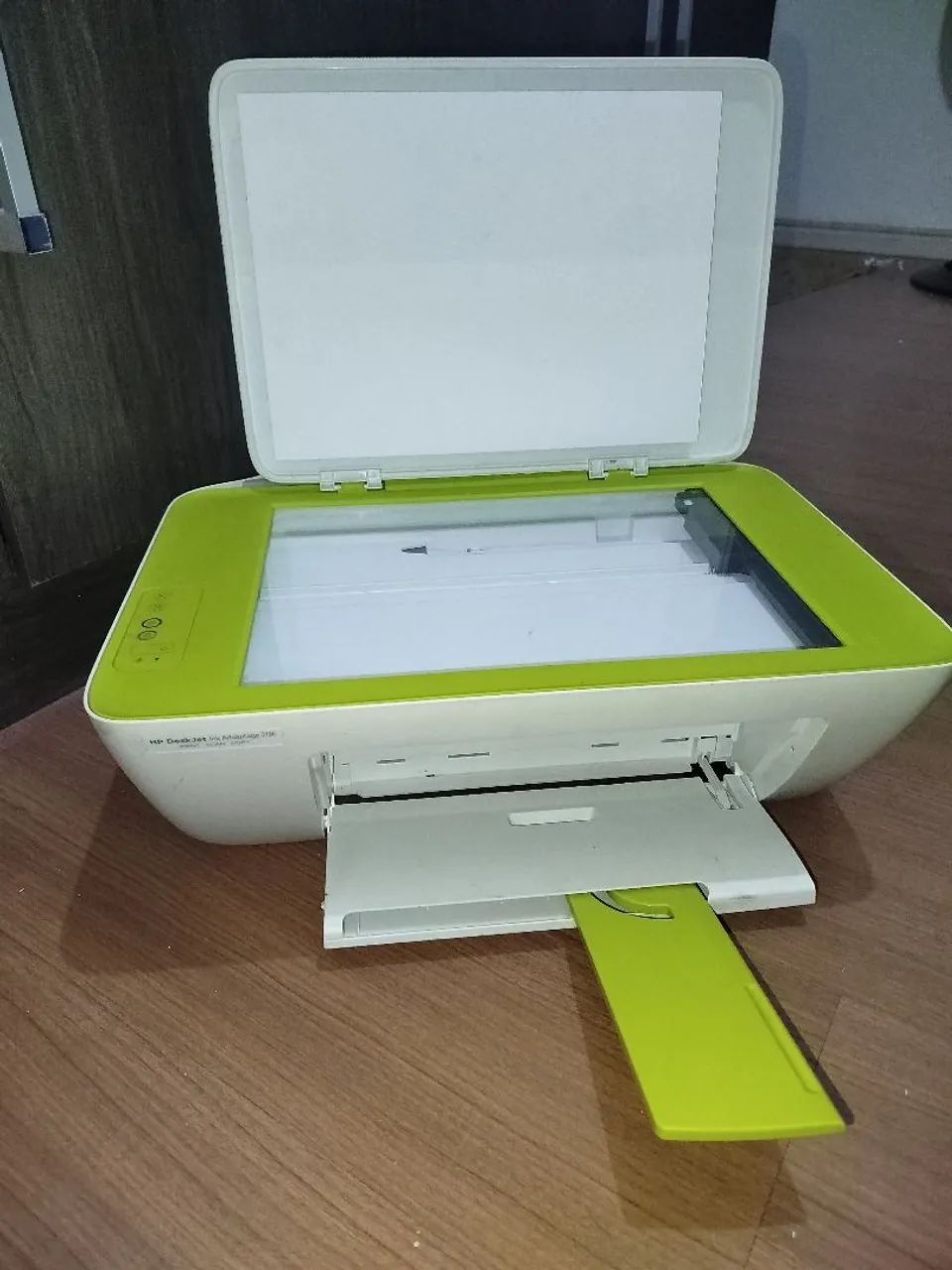 Impressora HP DeskJet Ink Advantage 2136 - Foto 2