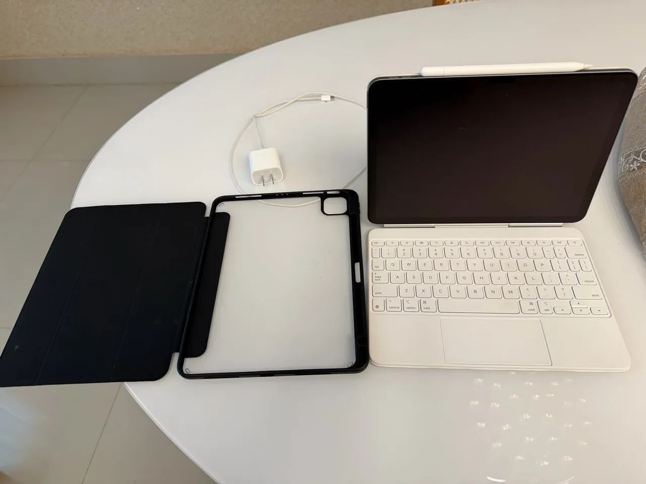 iPad Air M3 de 11 polegadas + Magic Keyboard Apple + Apple Pencil Tipo C + Capinha - Foto 4