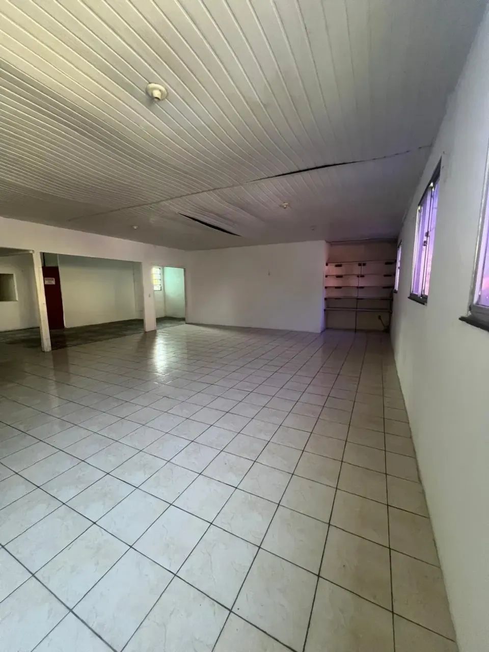 Excelente Espaço Comercial Sobrado para aluguel com 210 m² na Taquara!! - Foto 4