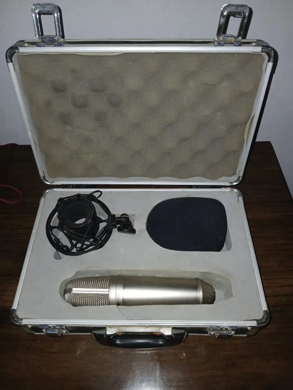 Microfone condensador Beringher B2 pro  - Foto 2