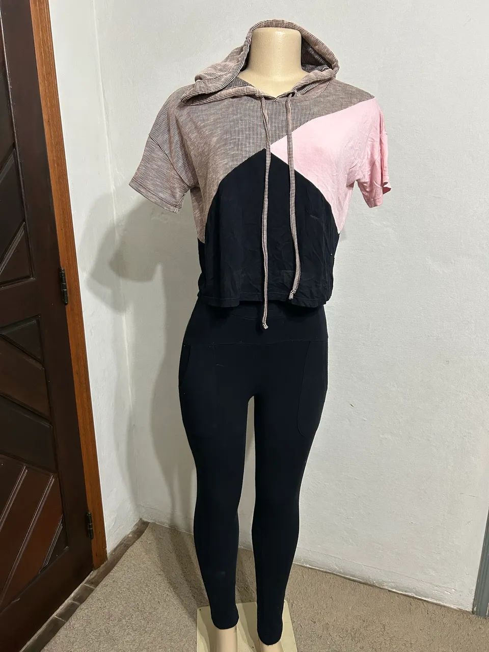Conjunto feminino - tamanho M