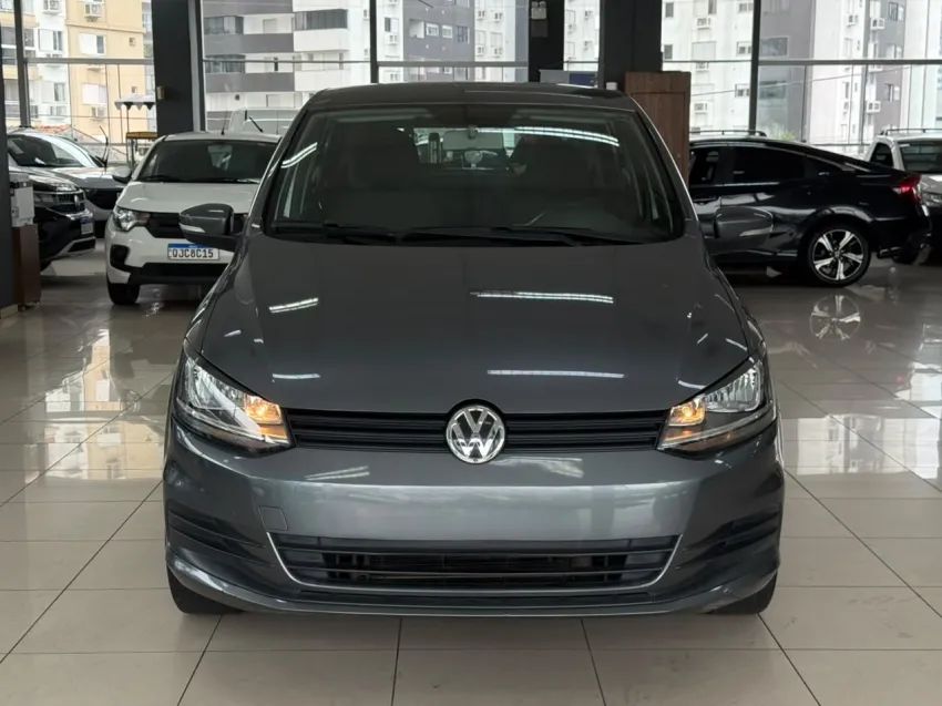Volkswagen Fox Trendline 1.0 Flex 12V 5P 2017 - Foto 2