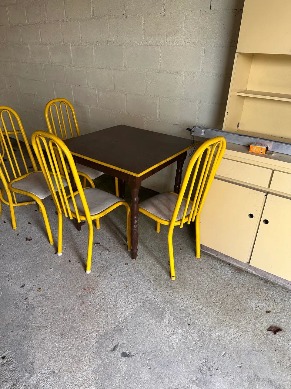 mesa de madeira 90x90 