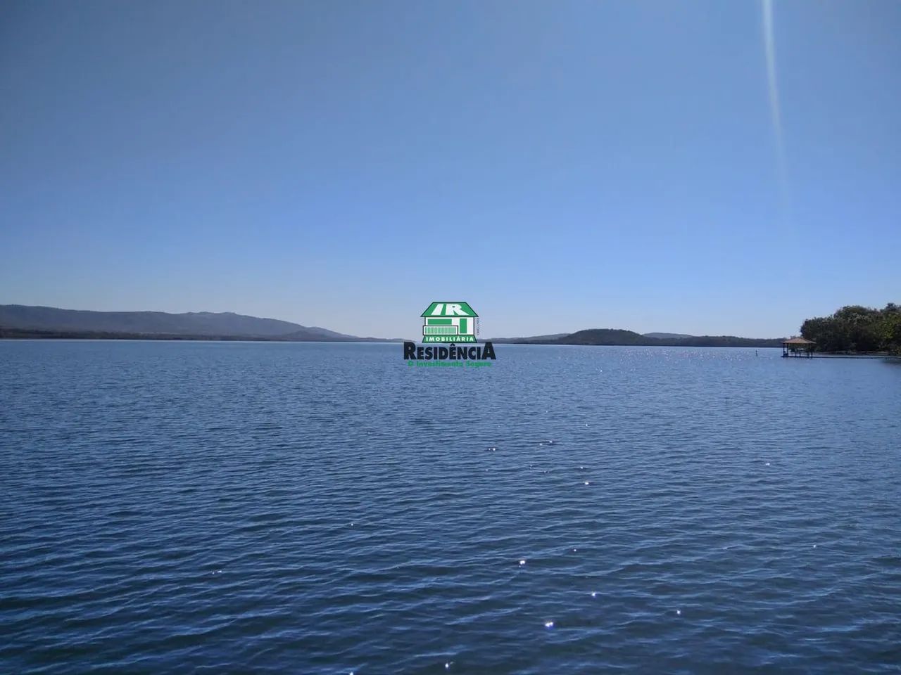 Chalé 2 quartos para Venda Lago de Canoa Brava, Minaçu