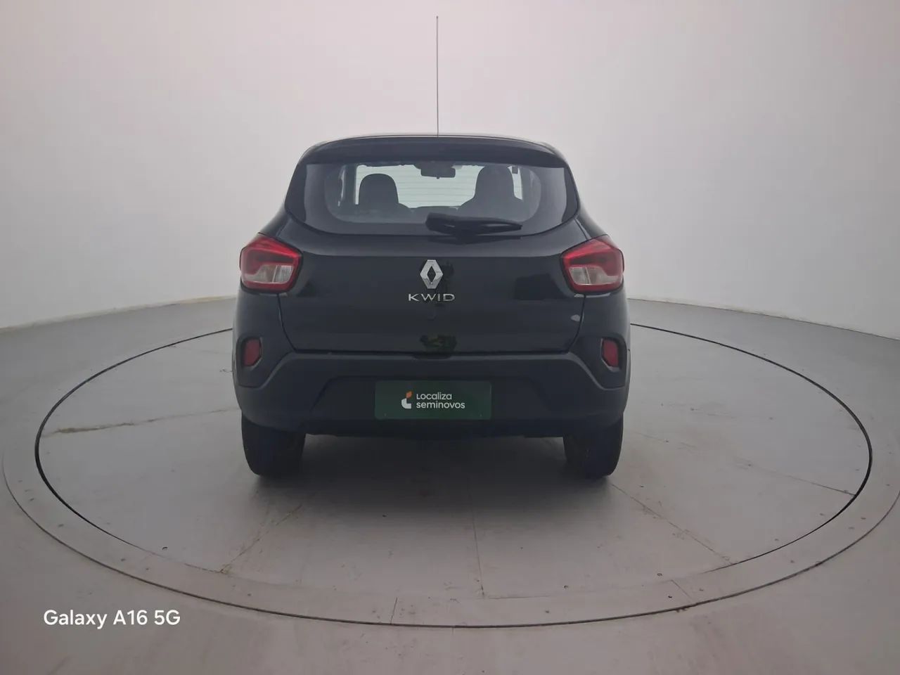 Renault Kwid 1.0 Zen, foto 4 de 18