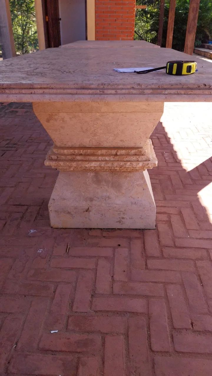 Mesa de pedra travertino 8 lugares