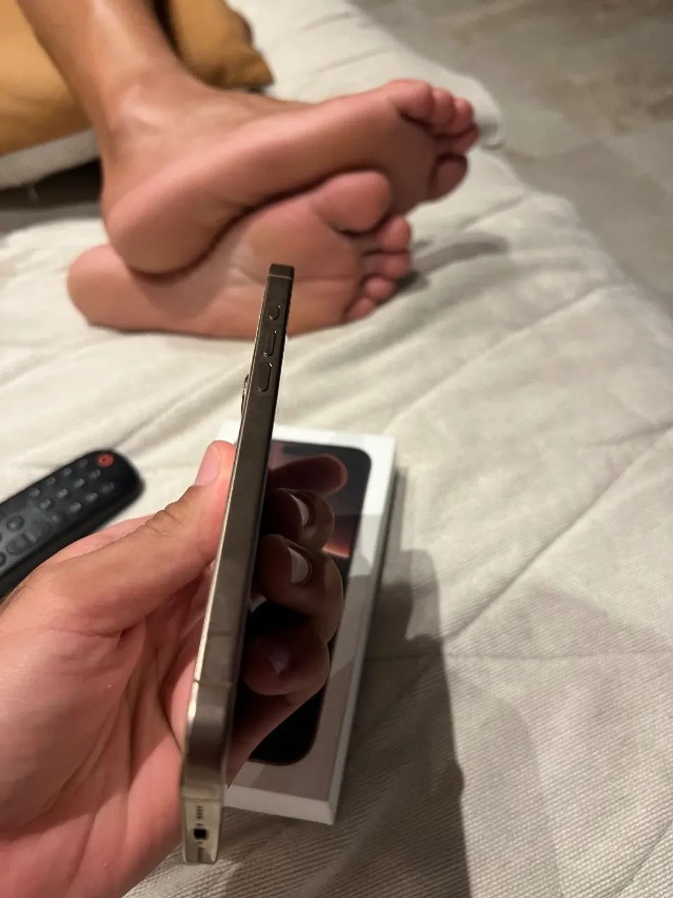 Iphone 16 pro max 256 - Foto 3