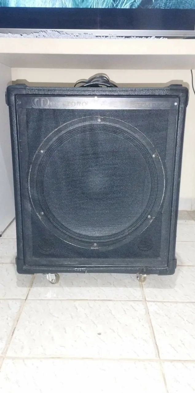 Amplificador de contrabaixo