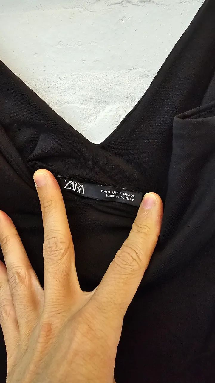 Colant zara preto super decote - Foto 3