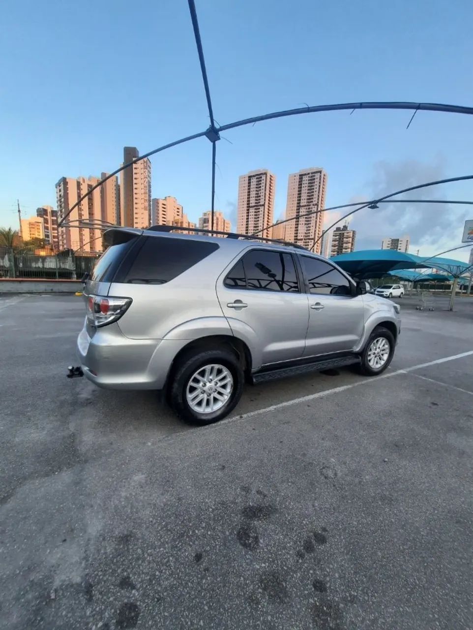Toyota Hilux CD SR 4X2 2.7 16V/2.7 FLEX AUT. 2015