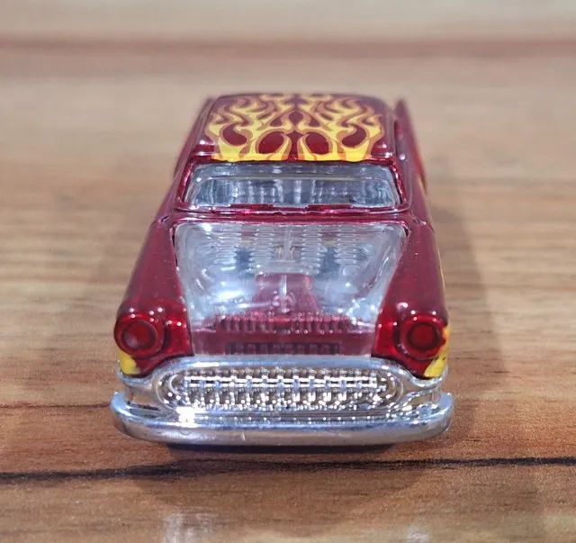 Hot Wheels Custom '53 Chevy - Heat Fleet Series 2011 (Loose) - Foto 2