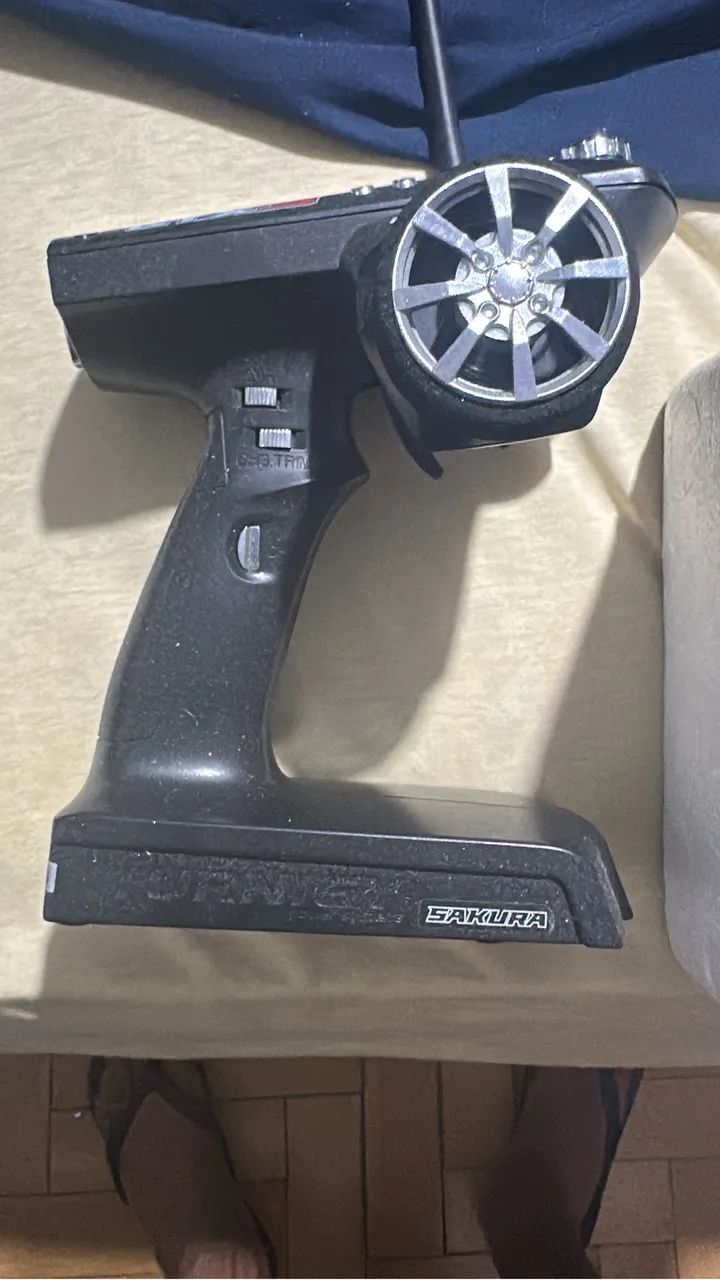 Rádio controle para carros e caminhões  - Foto 2