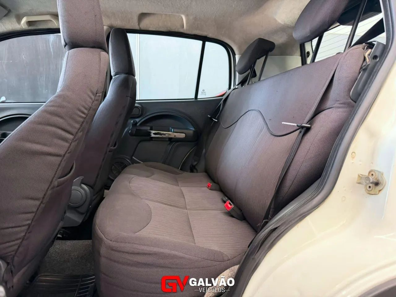 Fiat Uno 2012 - Foto 5