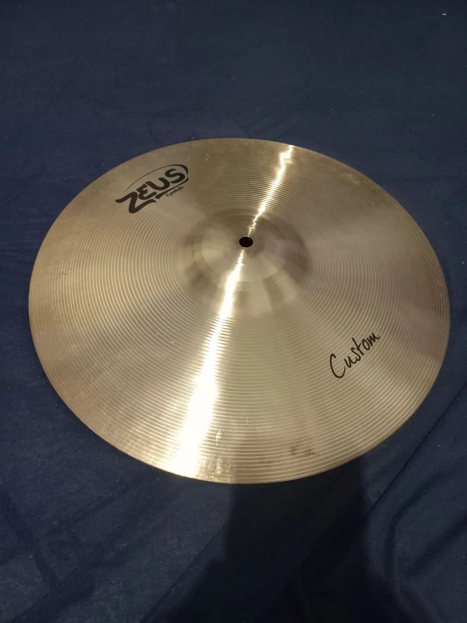 Crash 16 Zeus Custom - Foto 2