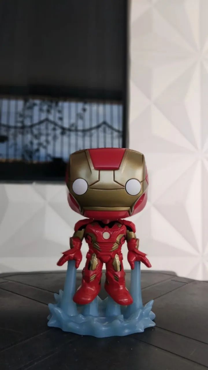 FUNKO POP HOMEM DE FERRO 10 POLEGADAS  - Foto 4
