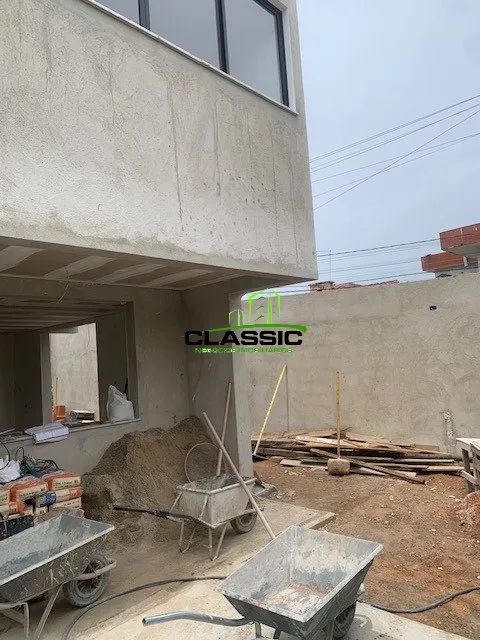 Casa duplex, 3 dormitórios, lavabo, 2 vagas - Foto 2
