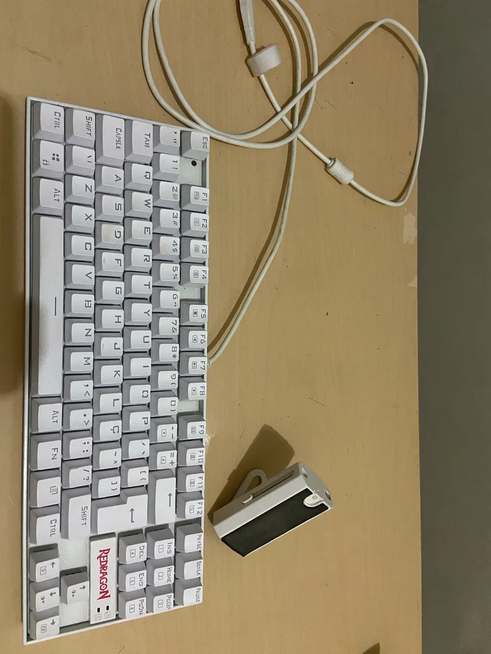 Teclado magnético Redragon kumura  - Foto 4