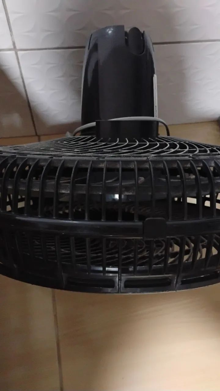 Ventilador Britânia Quebrado  - Foto 3
