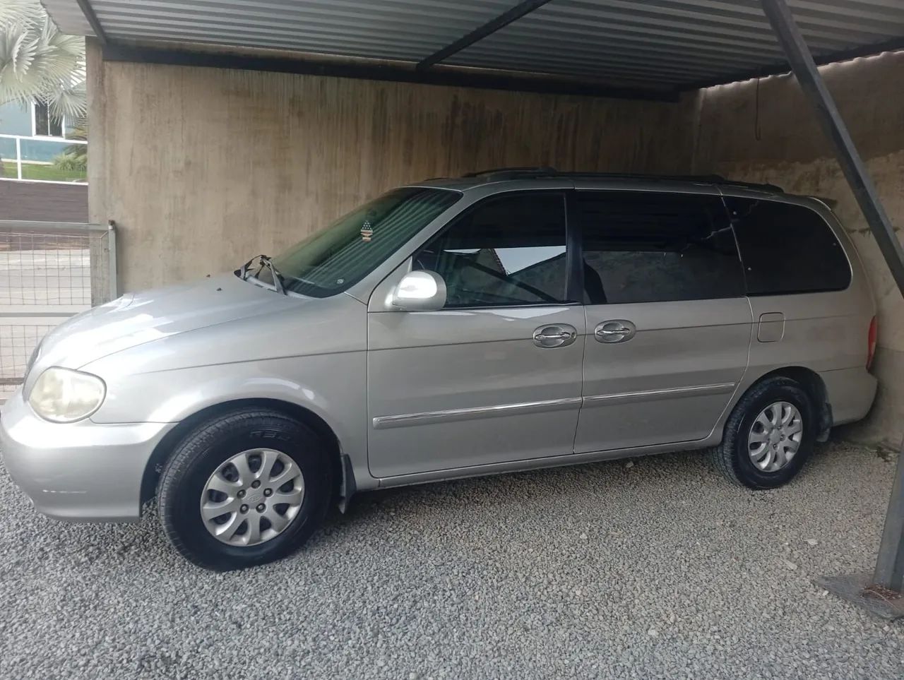 Kia Motors Carnival GS 2.9 TDI 16V 125cv Diesel 2005