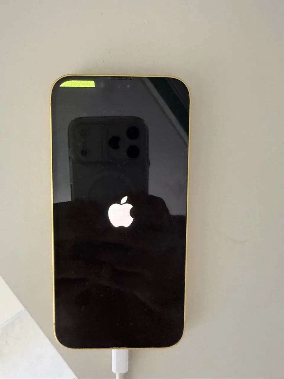 iPhone 14 amarelo - Leia  - Foto 5