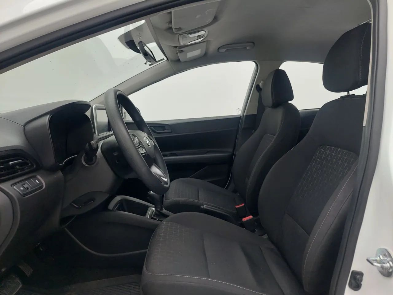 Hyundai HB20 Comf./C.Plus/C.Style 1.0 Flex 12V, foto 16 de 18