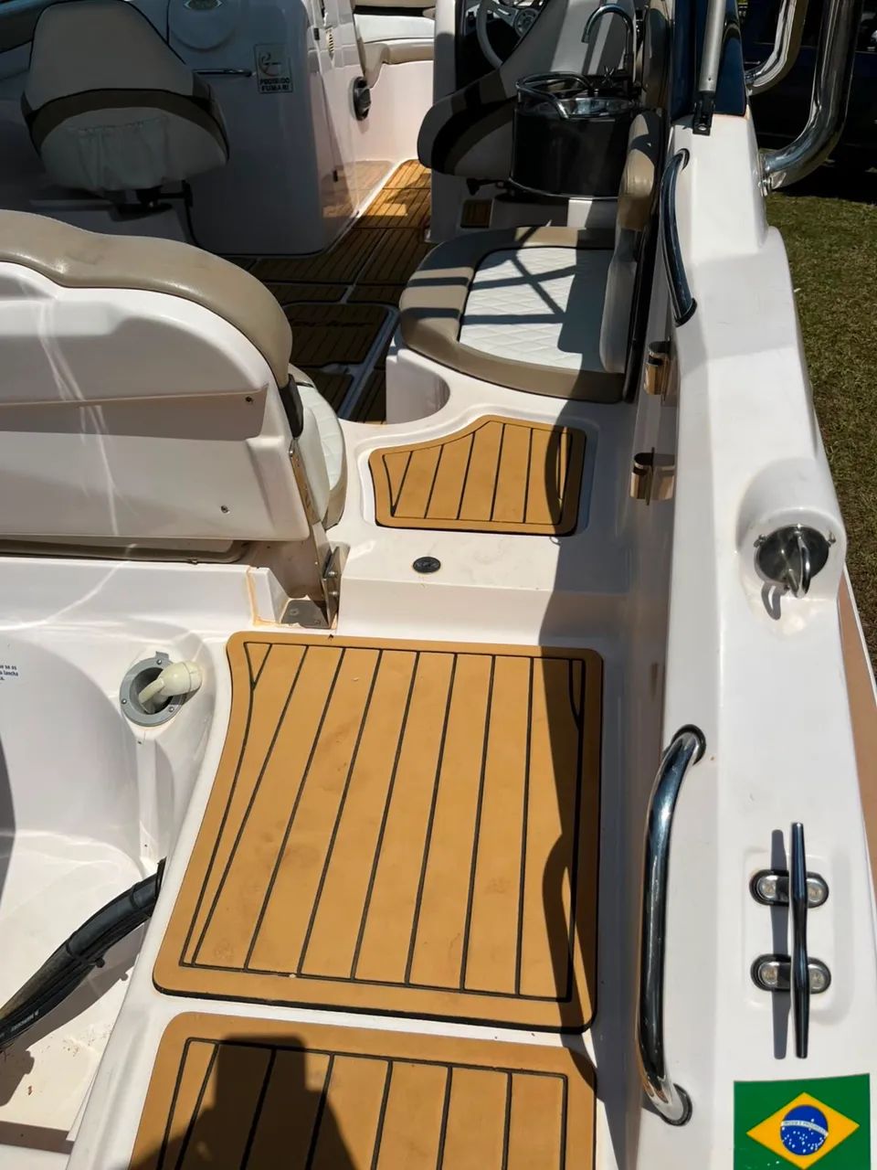Lancha Focker 240 ( motor 225 mercury ) - Foto 4