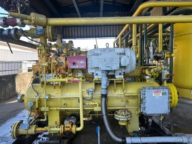 Compressor de parafuso Mycom para gás natural 3000 Nm3/h