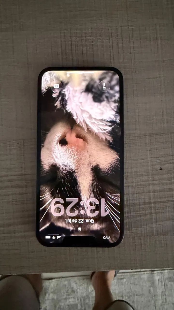 iPhone 16e  - Foto 2