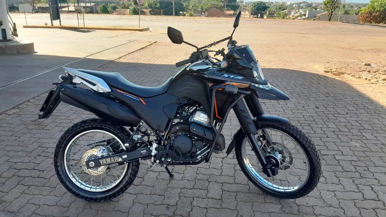 Lander 250 XTZ - Foto 2