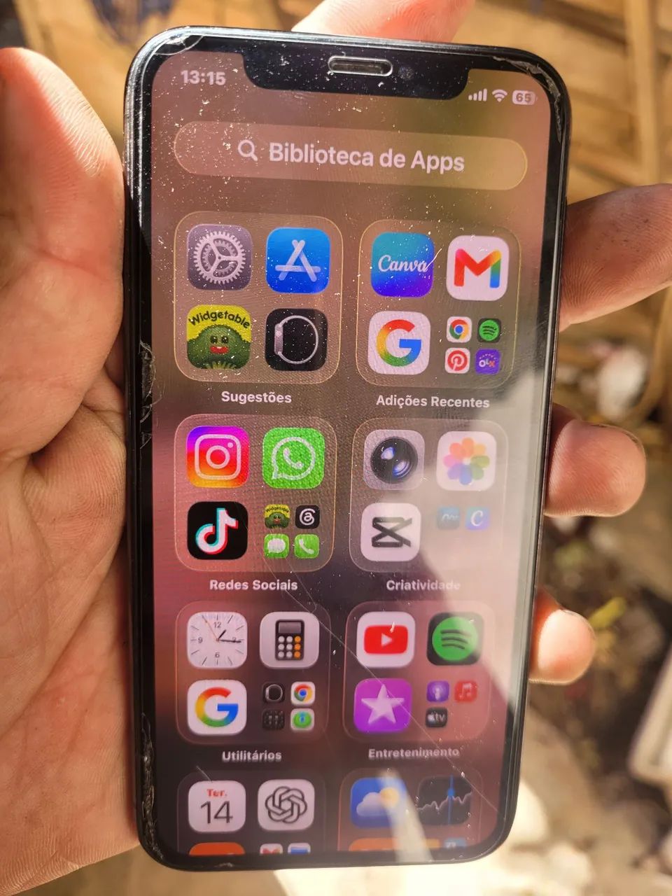 Iphone só película trincada, tela ok - Foto 3