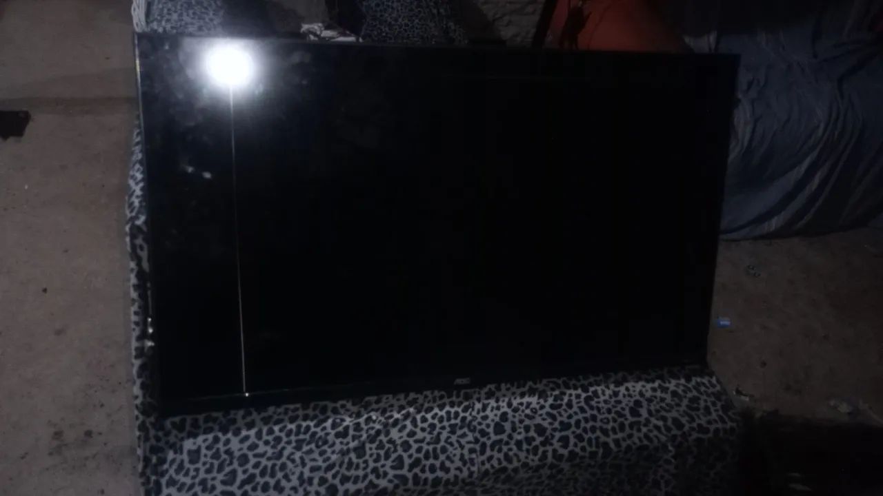 Vendo Tv 32 Polegadas Led/HDMI  - Foto 2