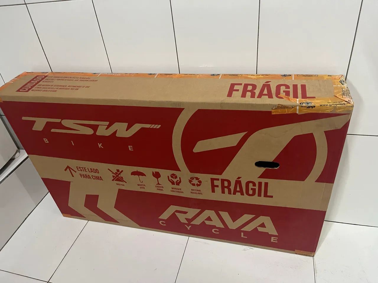 Vendo bicicleta nova na caixa  - Foto 2