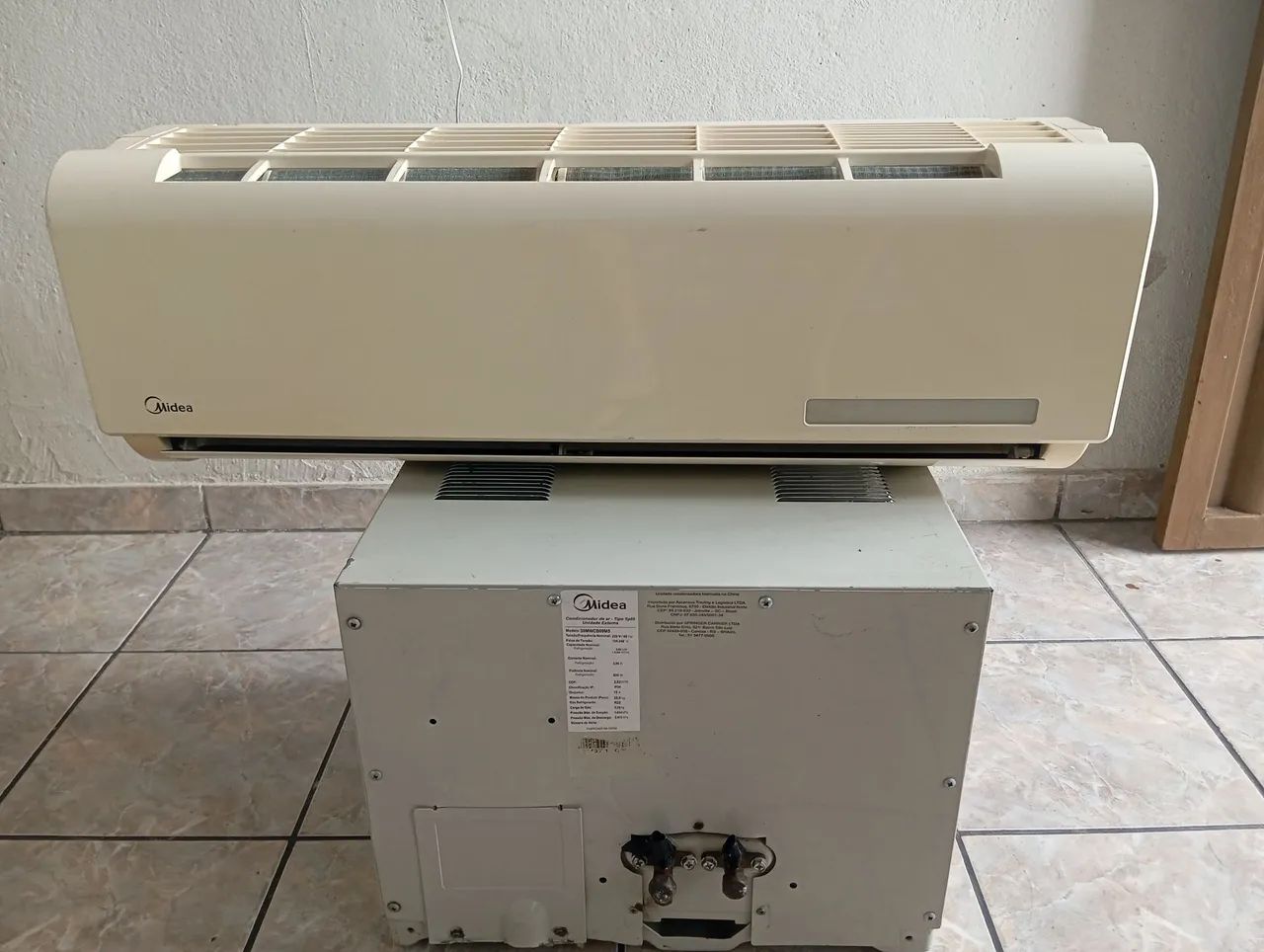 Vendo ar condicionado Midea 