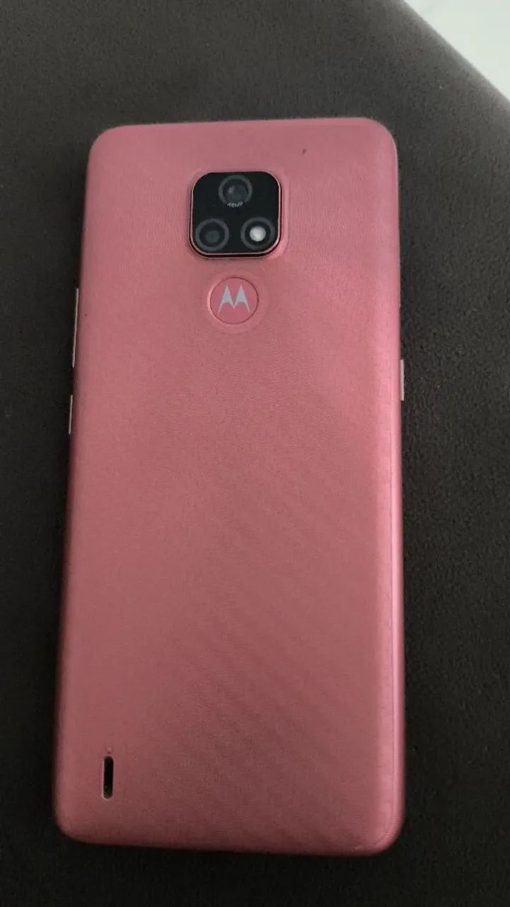 Moto E7 