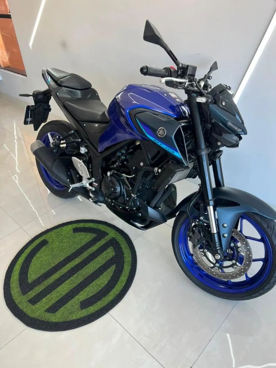 YAMAHA MT03 2025 - Foto 5
